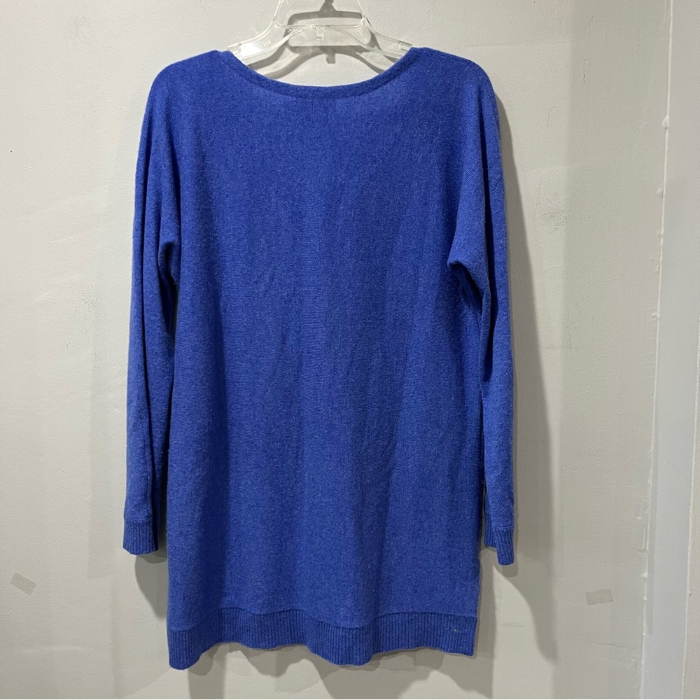 Women's VINEYARD VINES Blue V Neck Cashmere Sweater Size Medium Tunic Style - Picture 9 of 9